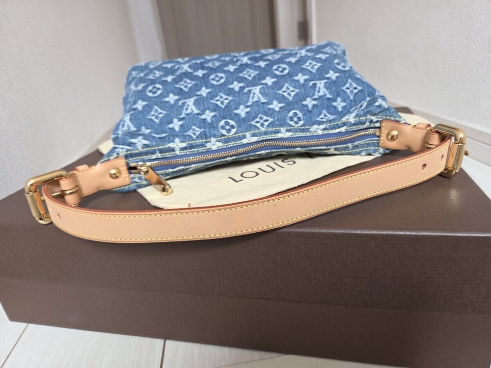 Louis Vuitton Monogram Denim Baggy Shoulder Bag Blue - Picture 7 of 10